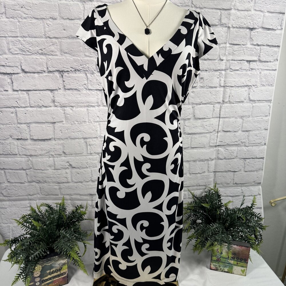 White House Black Market Black White Scroll Print V-Neck Sheath Dress 10 WHBM